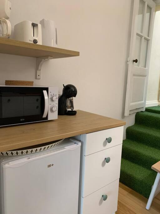 Gite La Petite Maison Guitres Екстер'єр фото